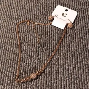 Necklace & earning set